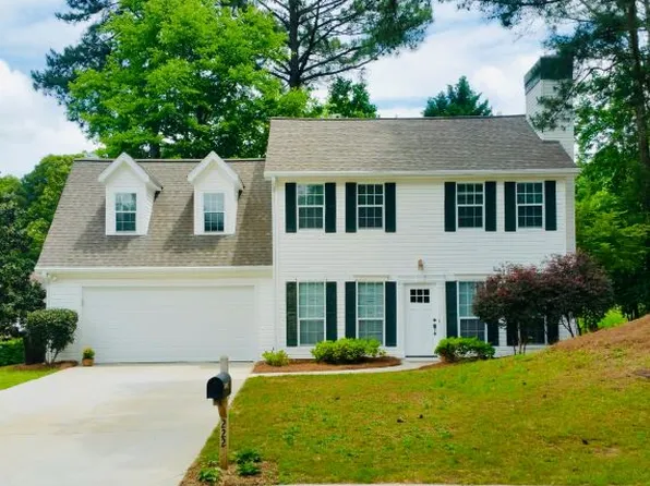 222 Preston Cir, Peachtree City, GA 30269