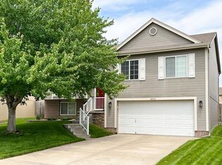 18028 Olive St, Omaha, NE 68136