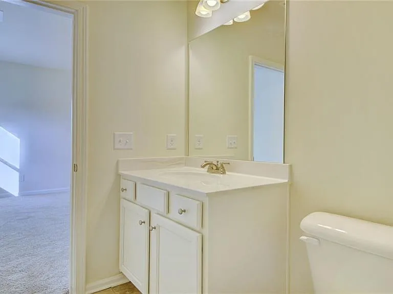 5191 Woodline View Cir — Photo 32