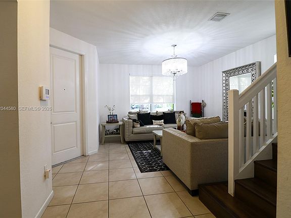 5th image of 24623 SW 115th Ct