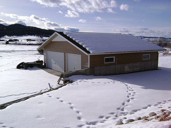 3 cr detached garage