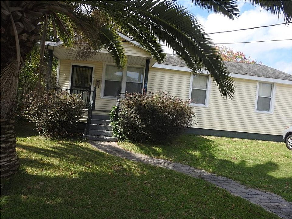 1st image of 1809 Shirley Dr