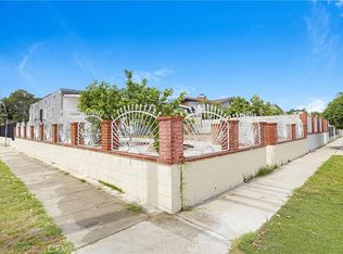 9027 Menlo Ave, Los Angeles, CA 90044