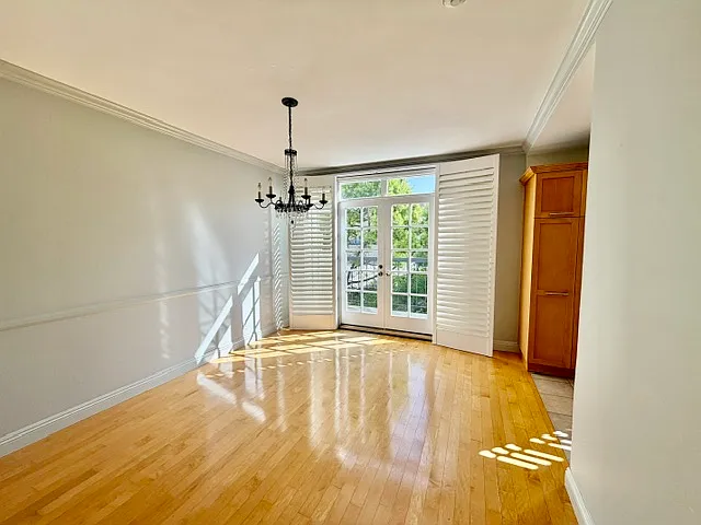 1242 Berkeley St #14 — Photo 8