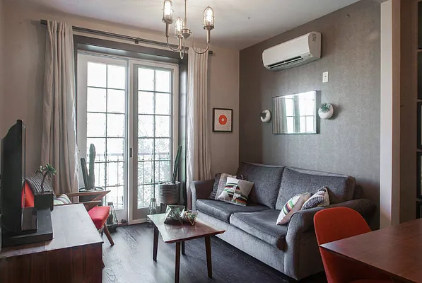 Rented by Nooklyn NYC LLC | media 30