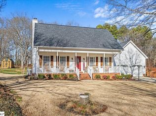 15 Harmony Cir, Fountain Inn, SC 29644