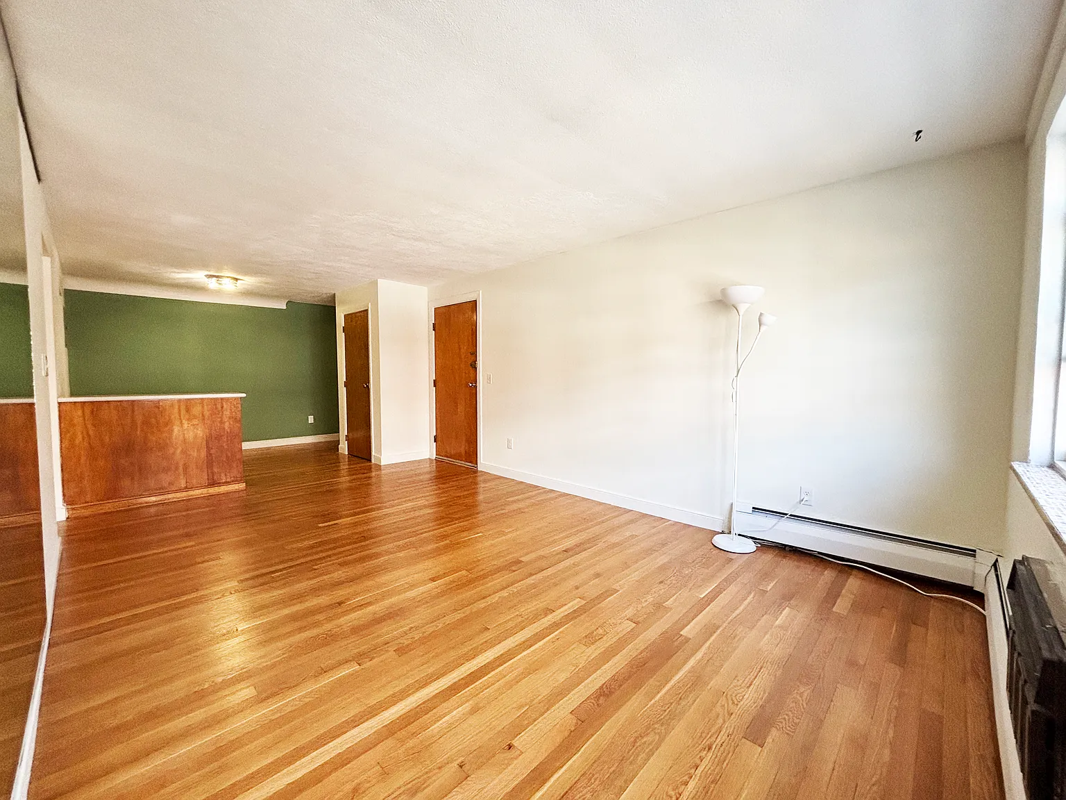 1 bed, 686 sqft, $2,450 — Photo 3