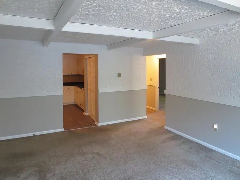 52 Swanson Ct — Photo 9