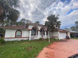 4 Rainstone Ln, Palm Coast, FL 32164