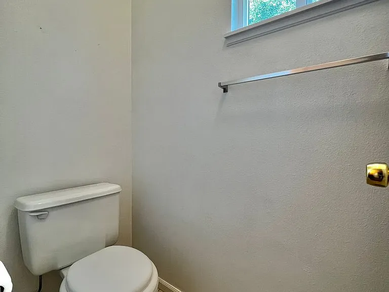 1065 S Edinburgh Dr — Photo 18