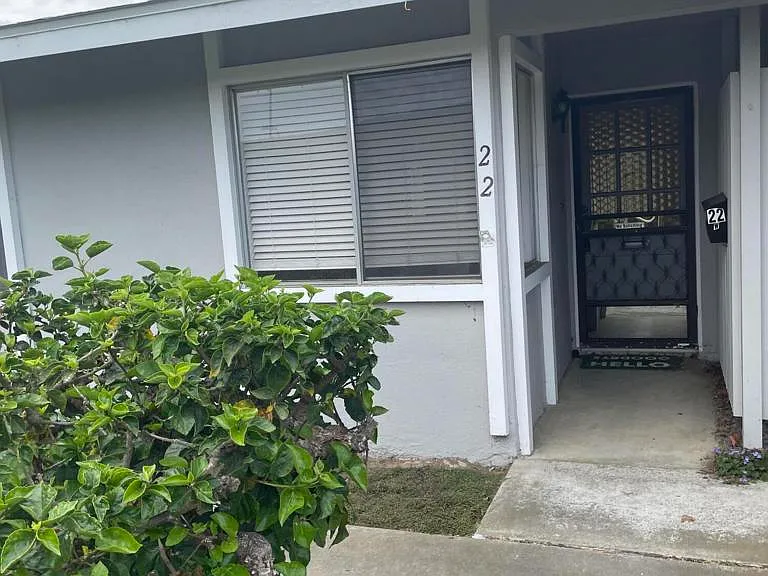 22 W Garden Grn — Photo 2
