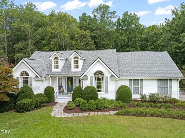 440 Berry Hill Dr, Clarksville, VA 23927