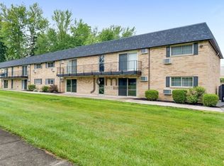 24325 Detroit Rd #A-201, Westlake, OH 44145