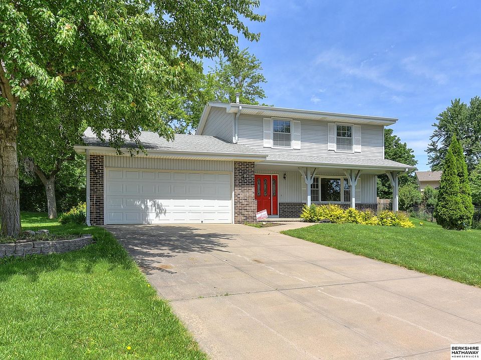 1st image of 13136 Southdale Cir