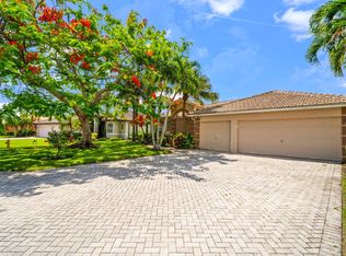 1072 Port Orange Way, Naples, FL 34120