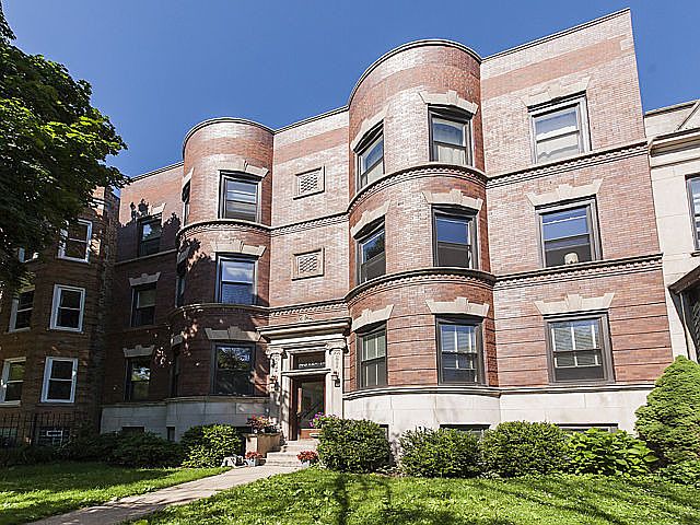 1st image of 4314 N Kenmore Ave #2N