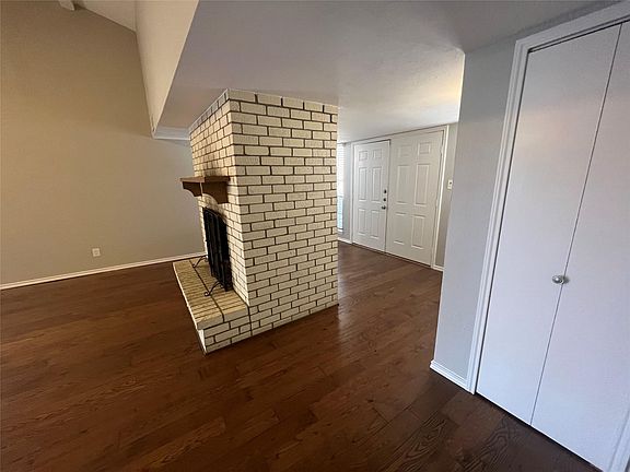 4th image of 2317 Sharpshire Ln