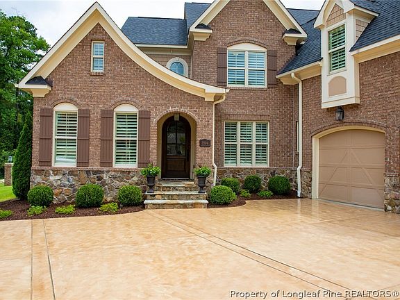 3rd image of 1504 Tullamore Ln
