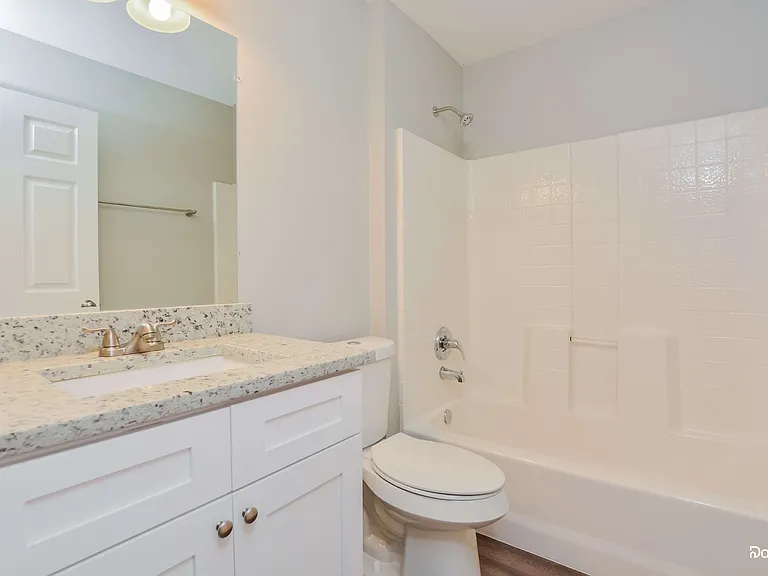 826 Brightview Dr — Photo 13