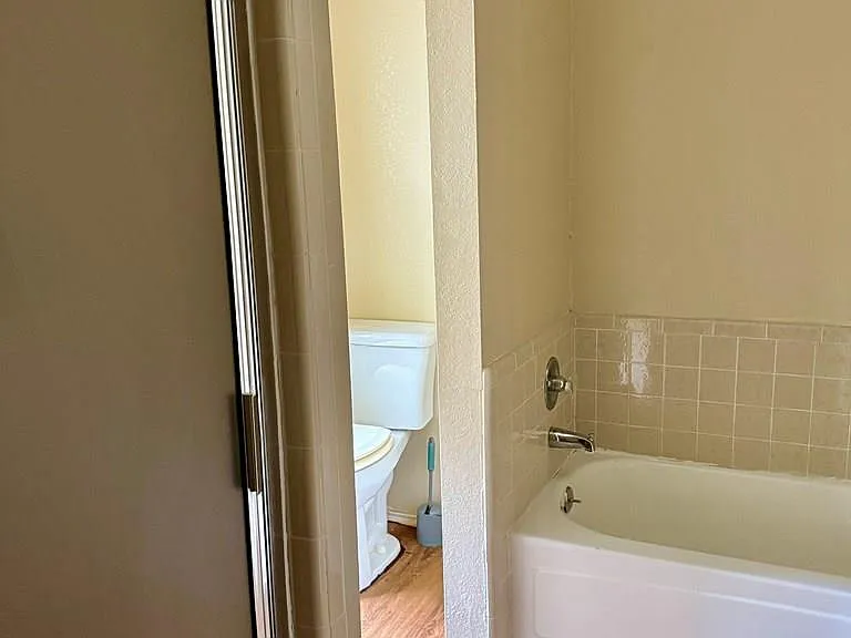 2802 Austrian Pine Ct — Photo 12