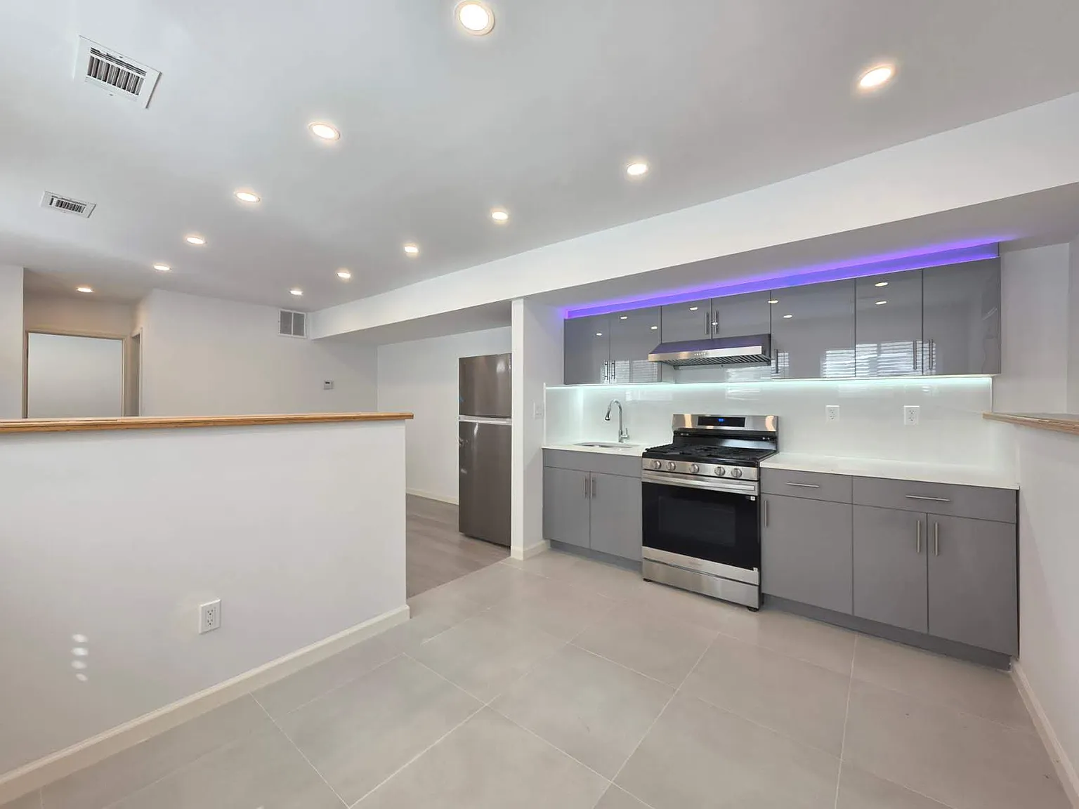 1 bed, $1,800 — Photo 1
