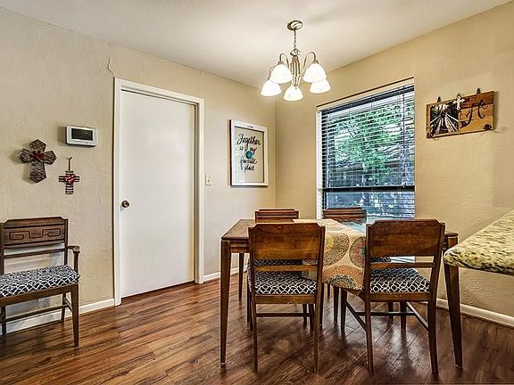 4th image of 1103 Joanne Cir