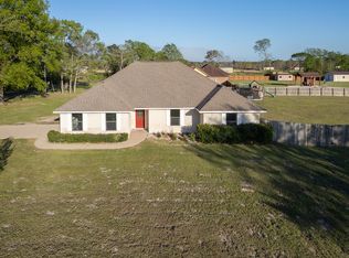 140 Egg Farm Rd, Lufkin, TX 75901