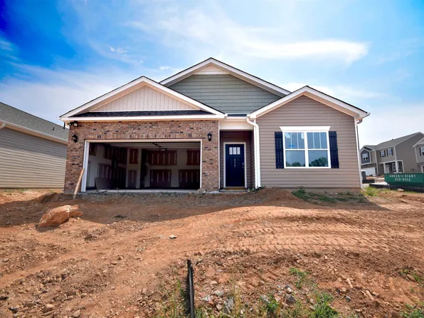 450 Fenwick Dr, Woodruff, SC 29388