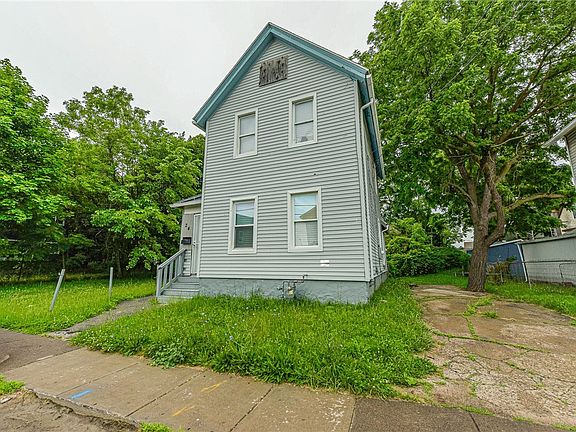 3rd image of 24 Henion St