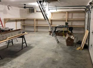 213 Wellworth Ave, Springfield, MI 49037