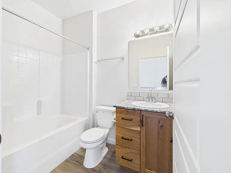 Bellevue Towers LLC — Photo 23