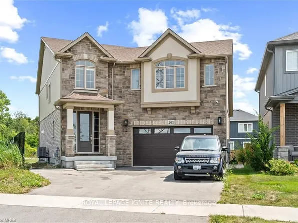 263 Memorial Park Dr, Welland, ON L3B 0E3