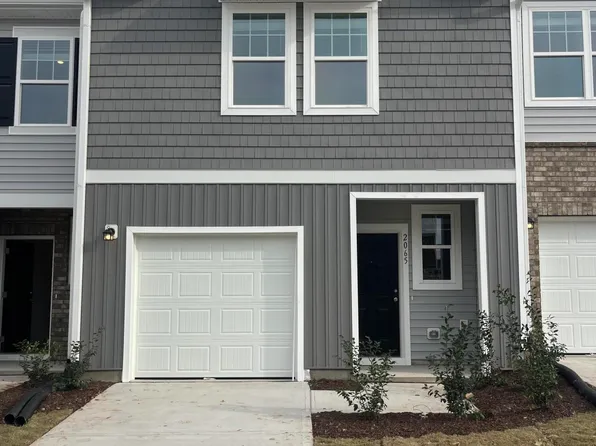 2065 Glen Crossing Dr, Durham, NC 27704