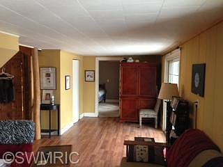 2nd image of 7135 Rolling Oaks Ln