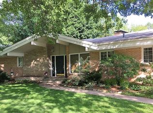 2009 Greenfield Ln, Rockford, IL 61107