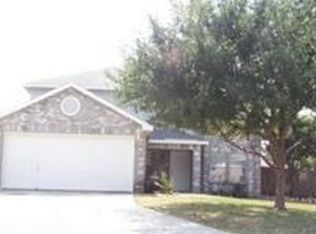 8338 Border Pass Dr, San Antonio, TX 78240