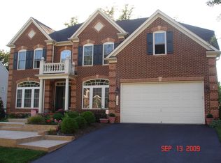 16638 Radcliffe Ln, Woodbridge, VA 22191