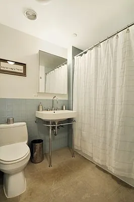 Rented by Corcoran | media 23