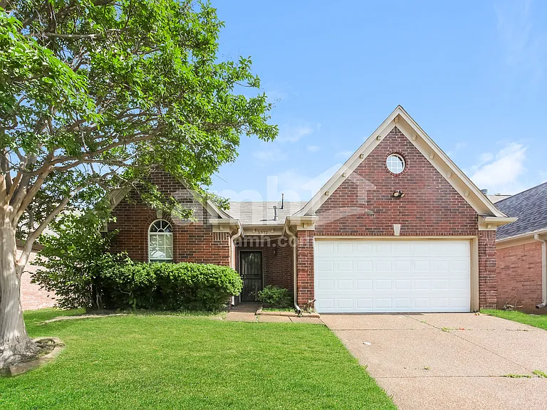 5372 Maiden Grass Dr — Photo 1