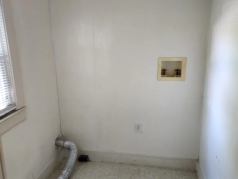 140 S Penn St — Photo 8