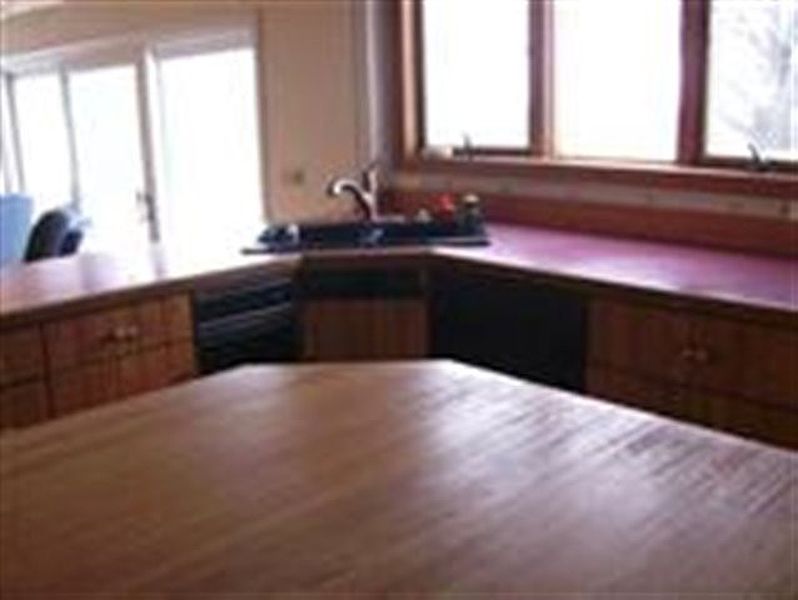 3rd image of 170 CASS HILL Road
