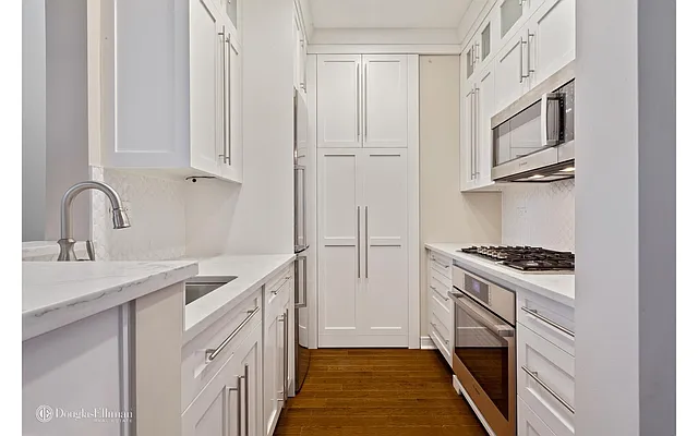 Sold by Douglas Elliman | media 5