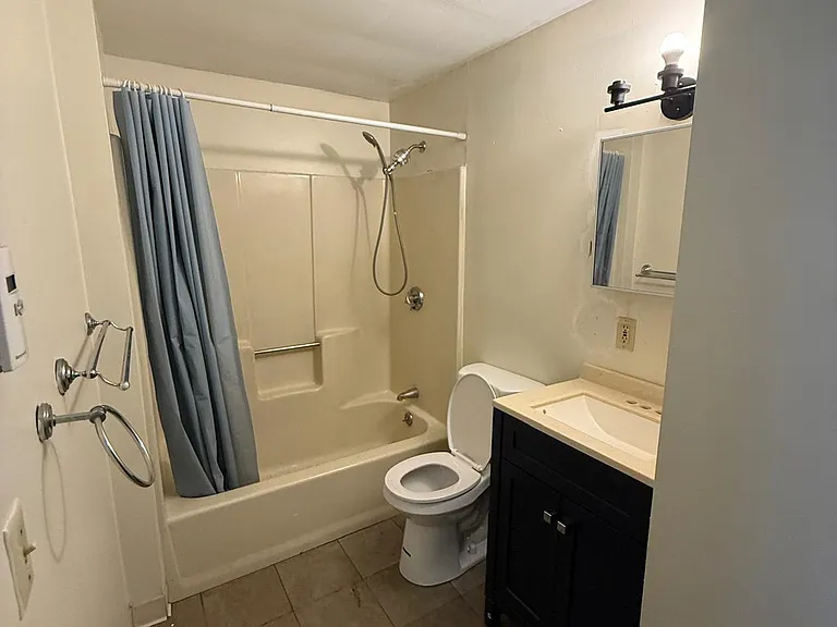 159 N Washington St #2 — Photo 4
