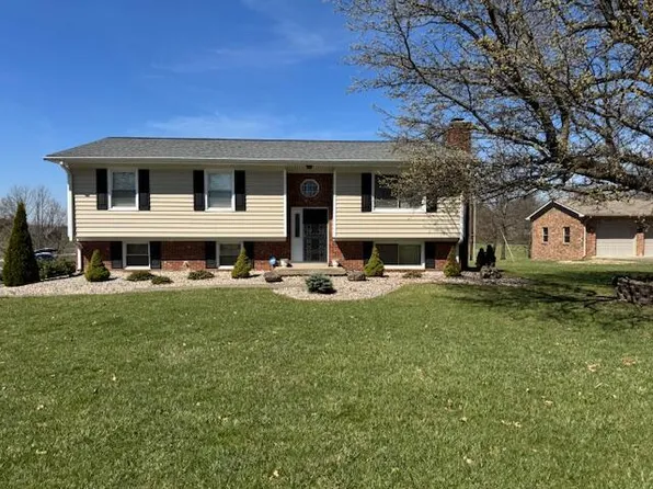 125 Pebble Beach Dr, Georgetown, KY 40324