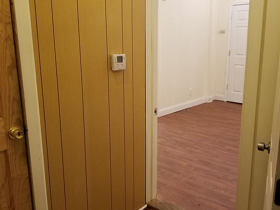 4th image of 302 E Main St APT C