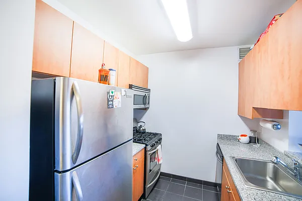 Rented by Nest Seekers International | media 5