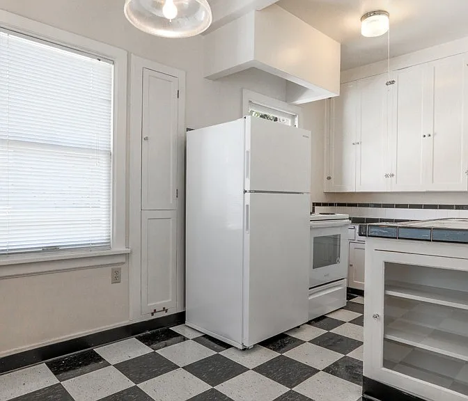 2503 NW Raleigh St — Photo 14