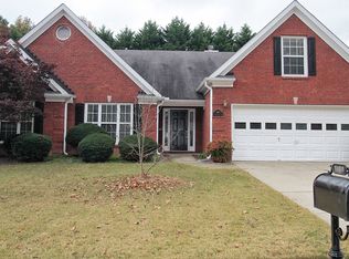 1490 Creek Pointe Cir, Lawrenceville, GA 30043