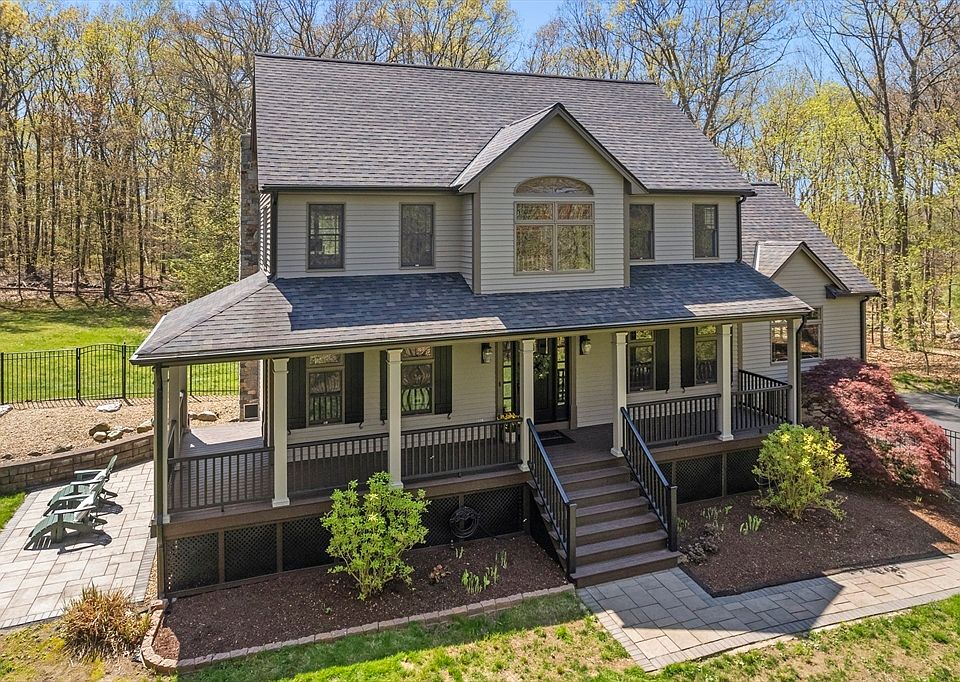 1st image of 52 Fales Rd