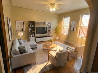 91-59 191st St #403, Hollis, NY 11423